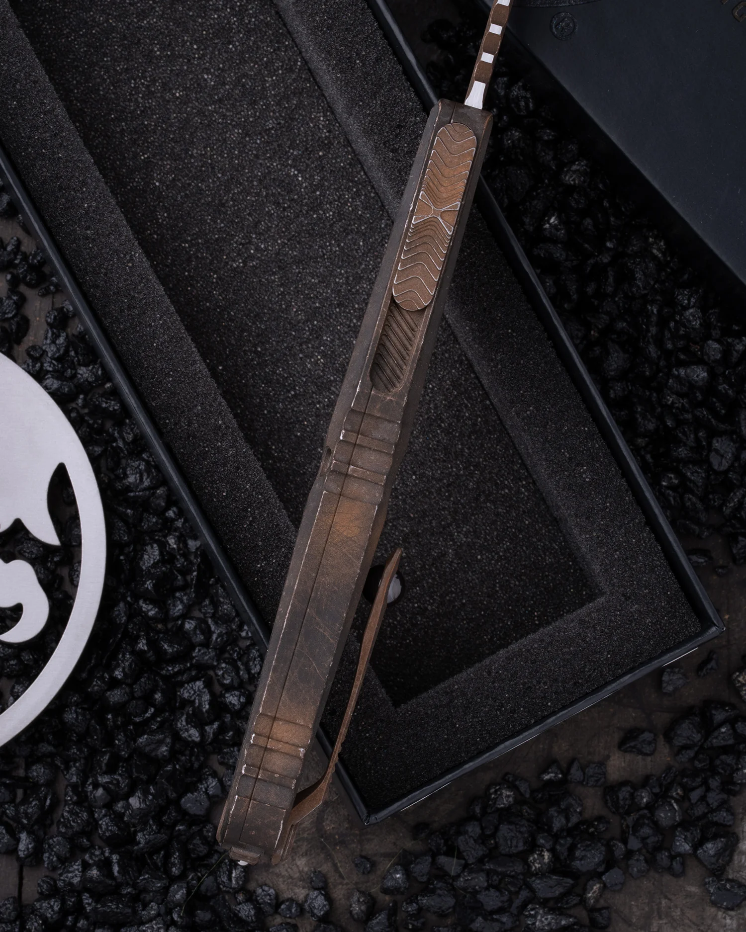 COMBAT TROODON GEN III BOWIE PARTIAL SERRATE PLAUGE OUTBREAK SIGNATURE SERIES (1146-2PLOBS) - Image 3