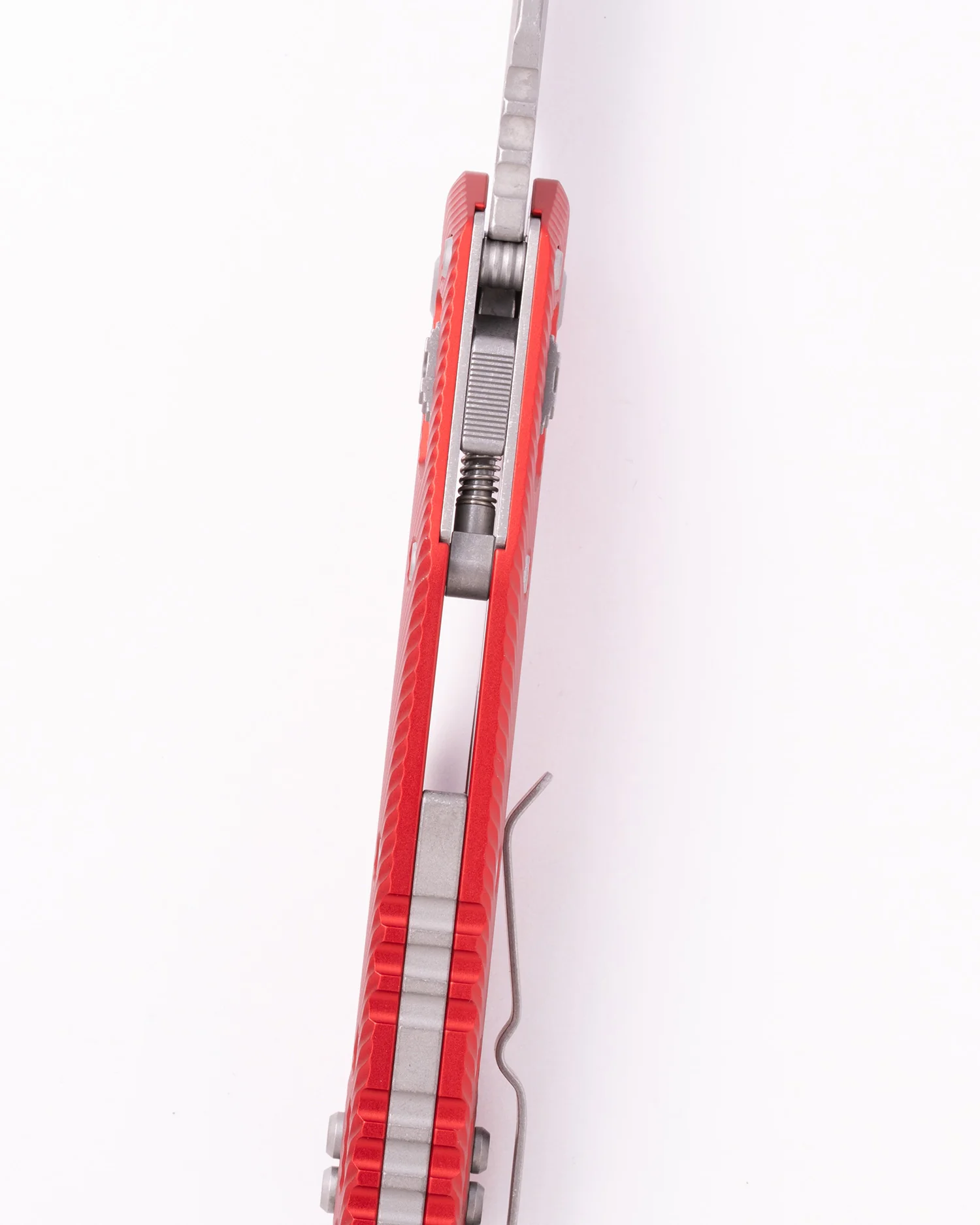 MSI® S/E Apocalyptic® Full Serrate Fluted Aluminum Red (210-12APFLRD) - Image 3