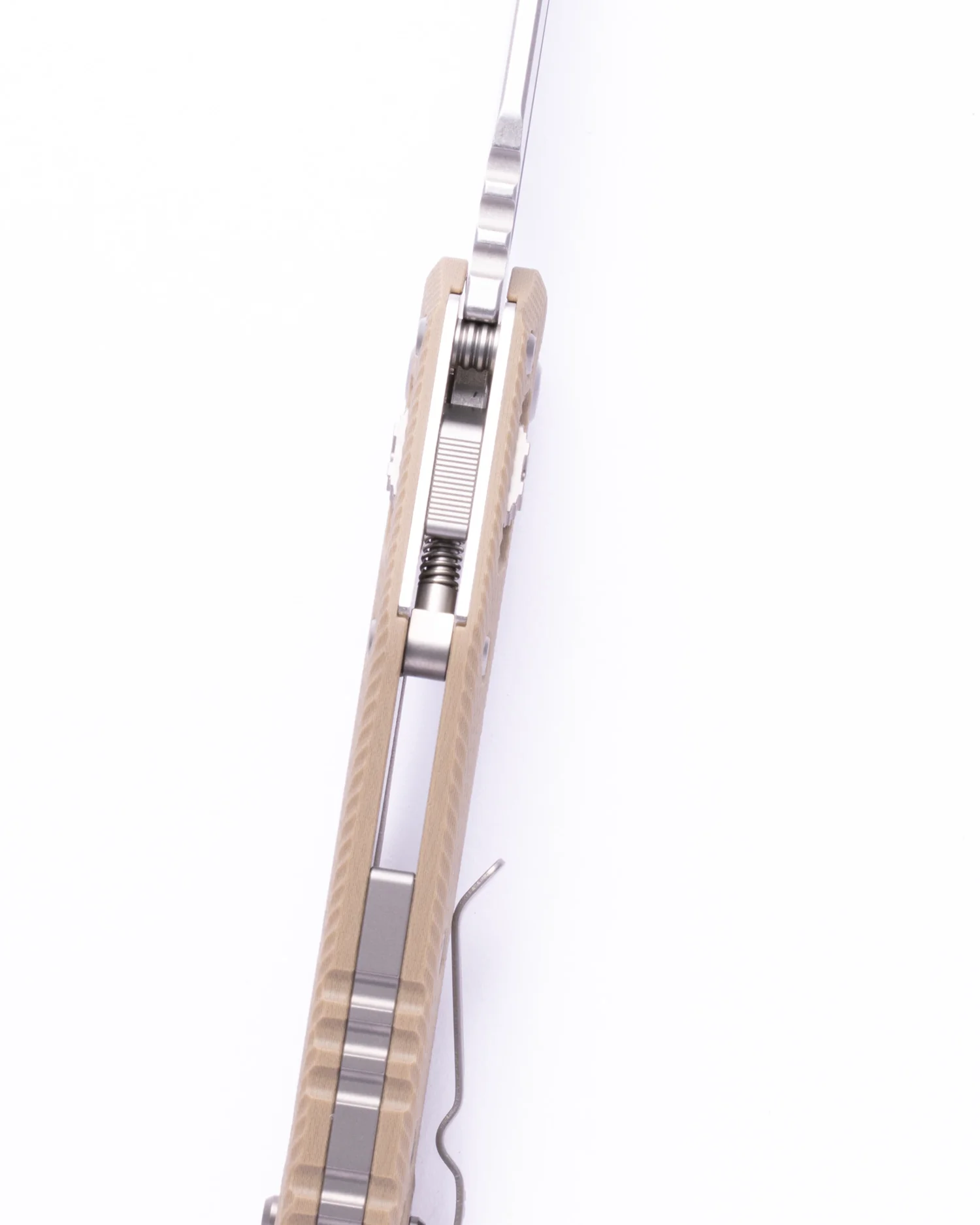 MSIĀ® S/E Fluted G-10 Tan Stonewash Partial Serrated (210-11FLGTTA) - Image 3