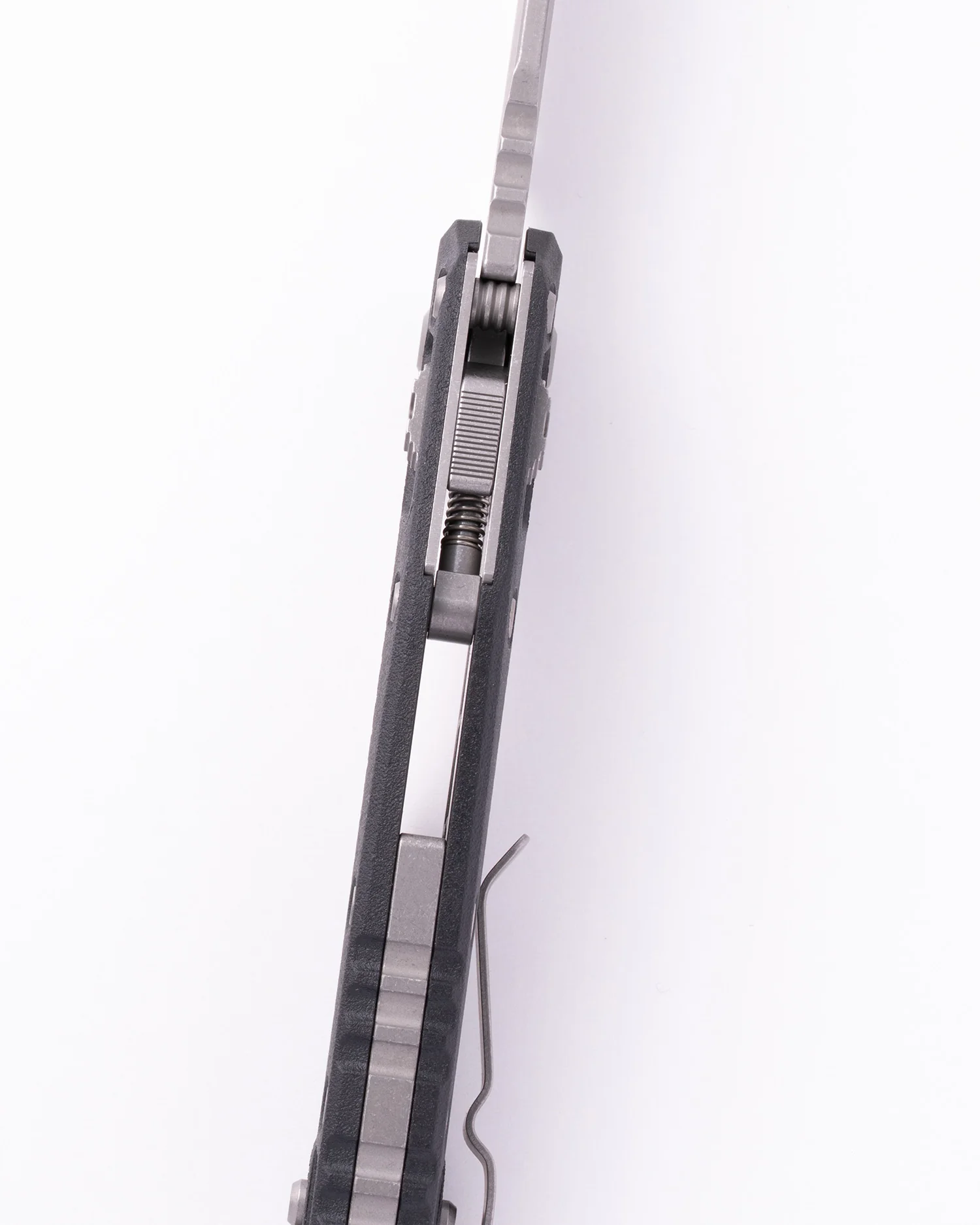 MSI® S/E Tri-Grip Injection Molded Black Apoc Full Serrate (210T-12APPMBK) - Image 3