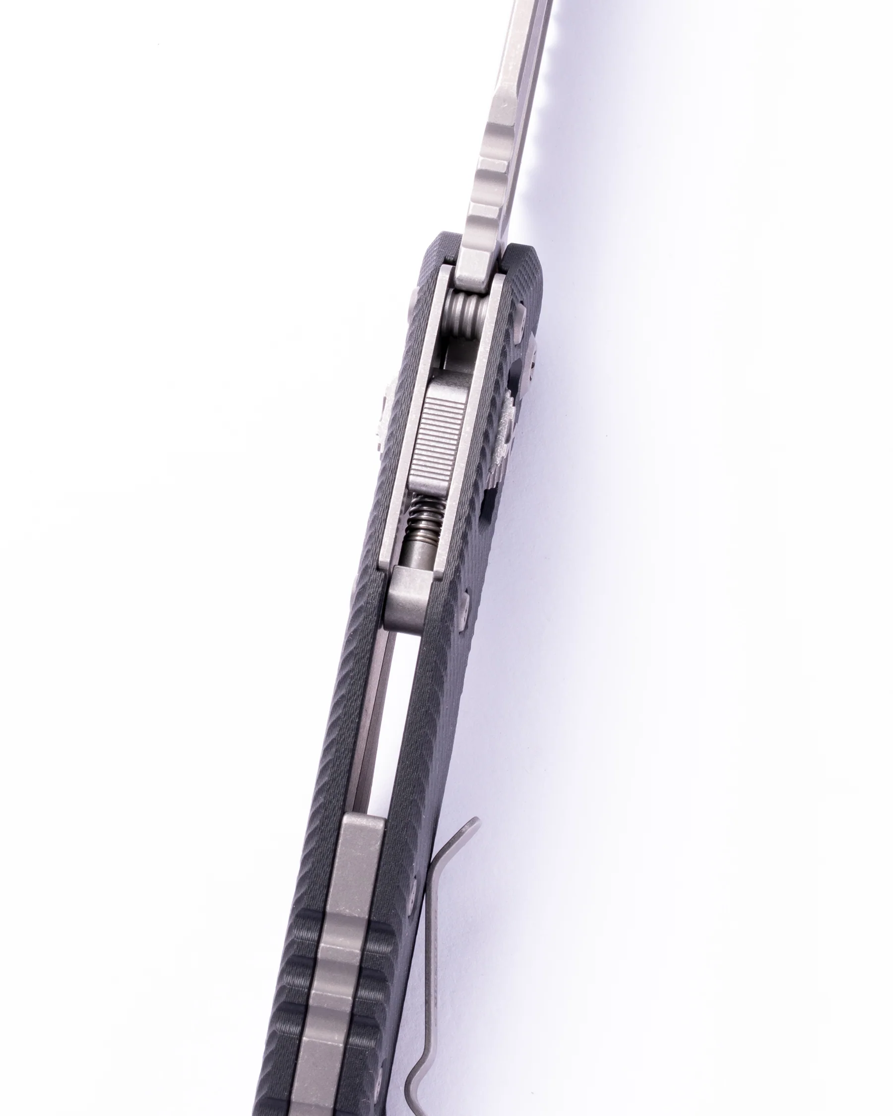 MSI® S/E APOCALYPTIC FULL SERRATE FLUTED G-10 BLACK (210-12APFLGTBK) - Image 3