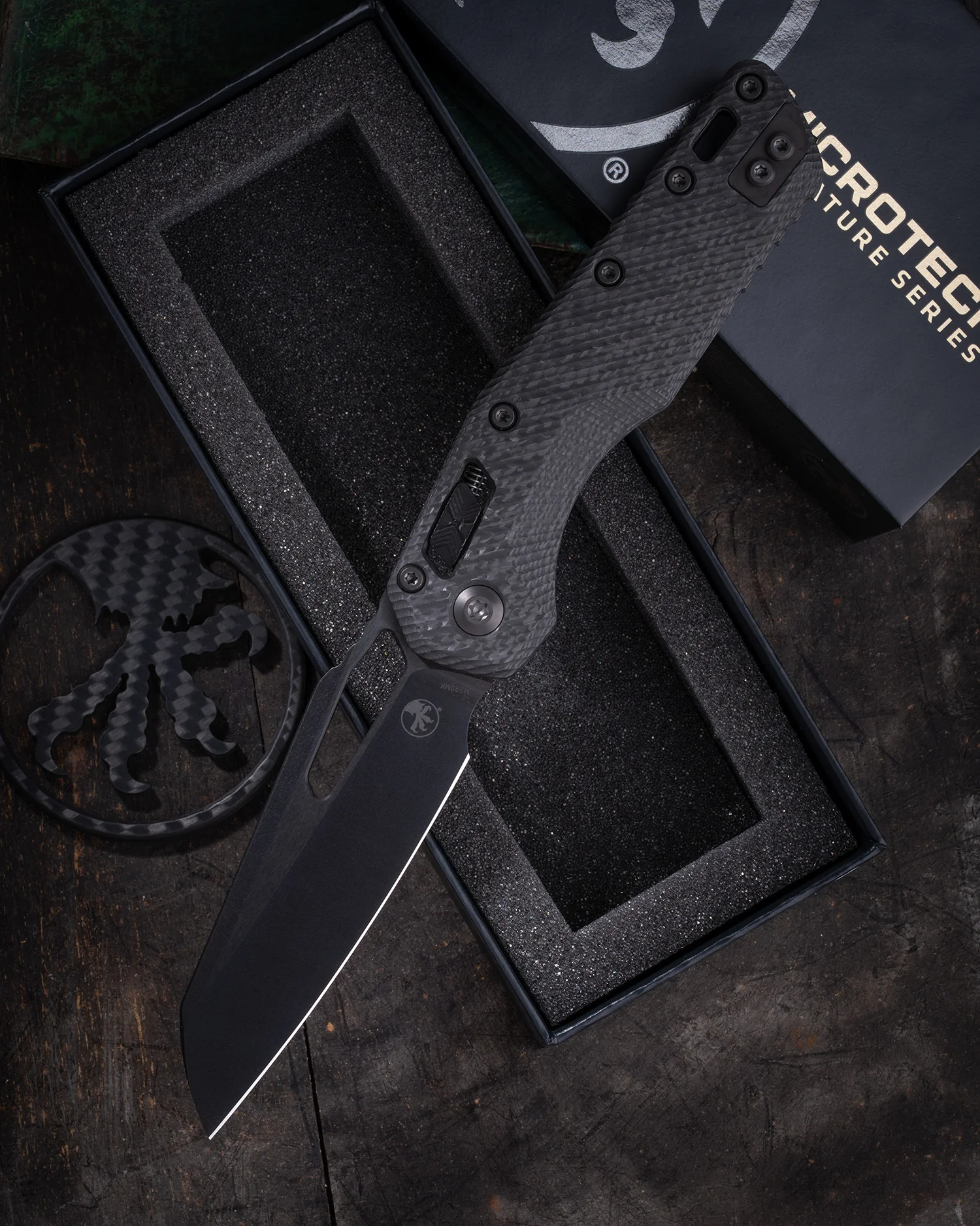 MSI™ RAM-LOK™ Standard DLC Fluted Carbon Fiber Scales (210-1DLCTFLCFS)