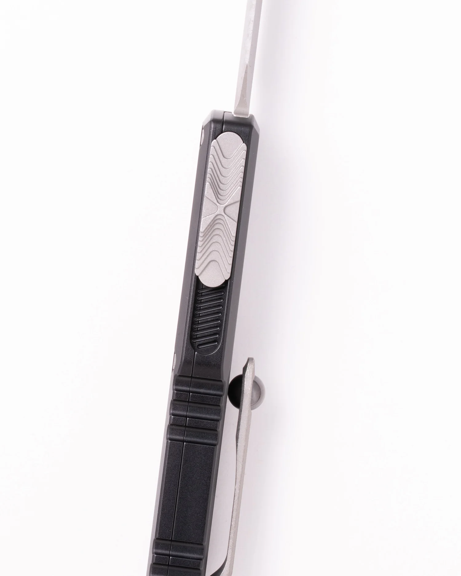 UTX-85 GEN IV D/E APOCALYPTIC FULL SERRATE BLACK (12324-12AP) - Image 3